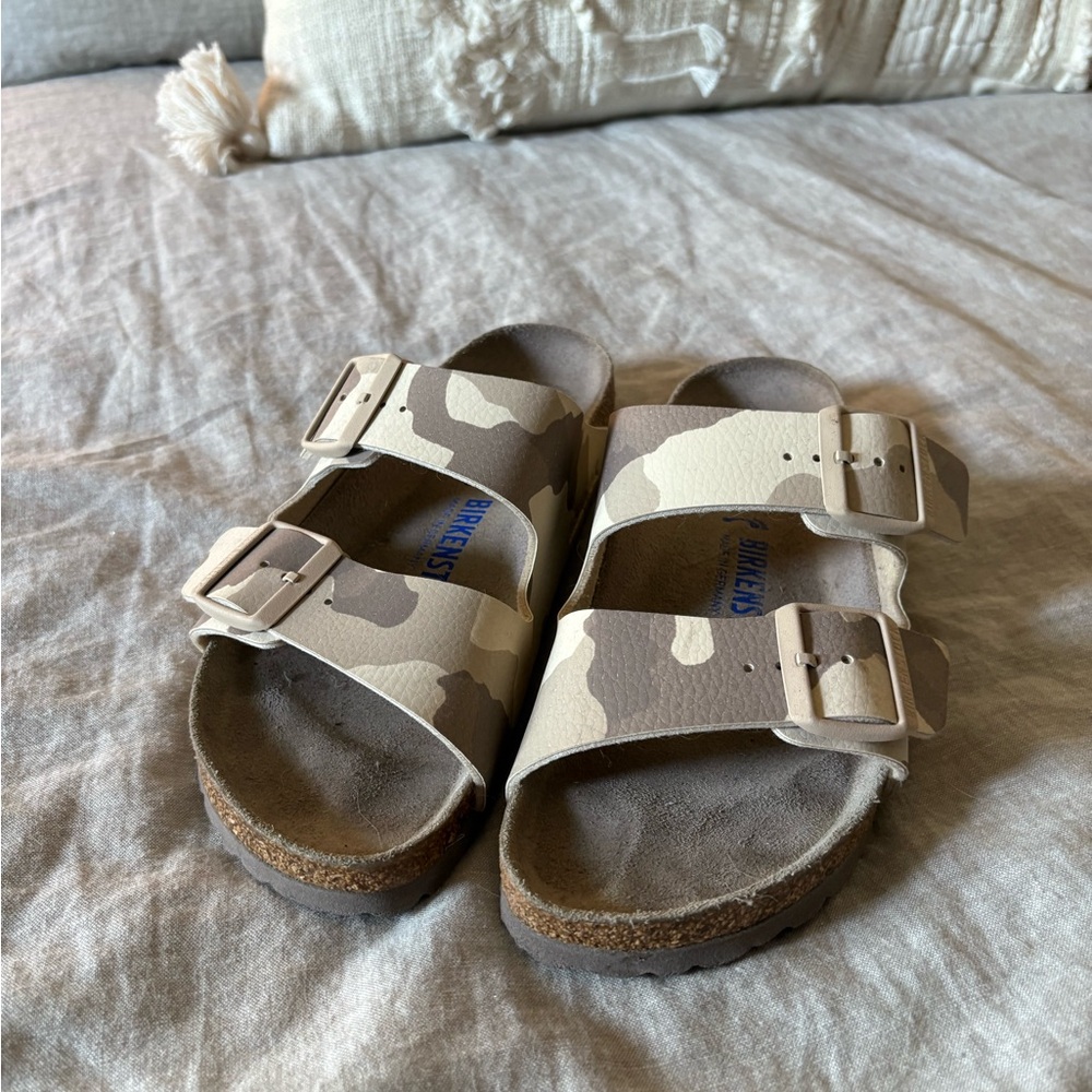 Birkenstock Beige Camo Sandals